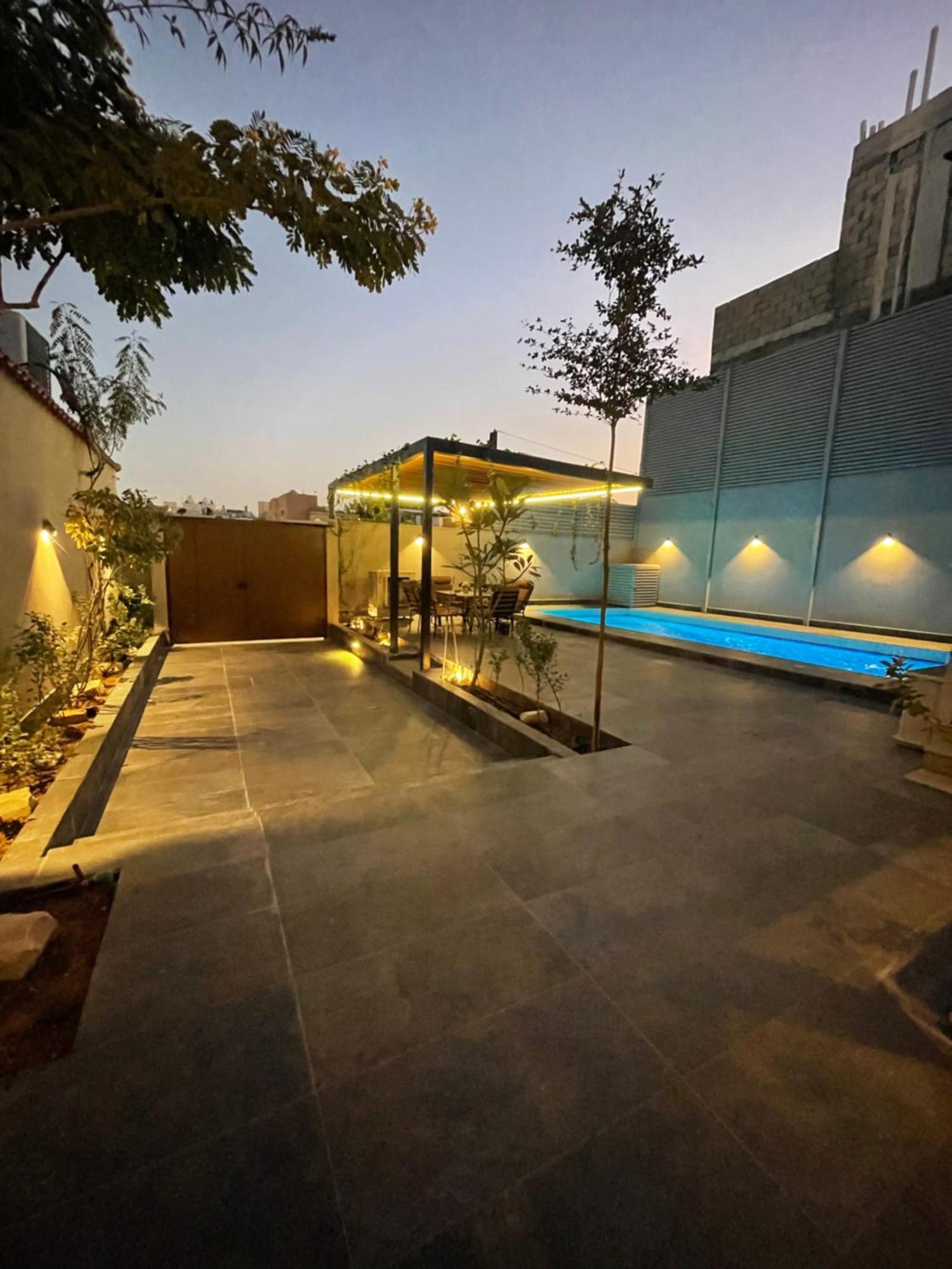 فيلا موقع مميز وإطلالة على المسبح Riad Exterior foto